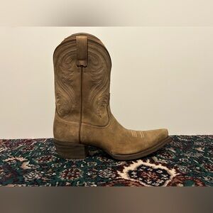 [BRAND NEW] ARIAT Brown Bomber Willow Western Boot (8.5W)
